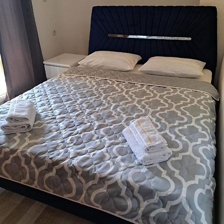 Tebi I Meni Apartamento Zagreb Exterior foto