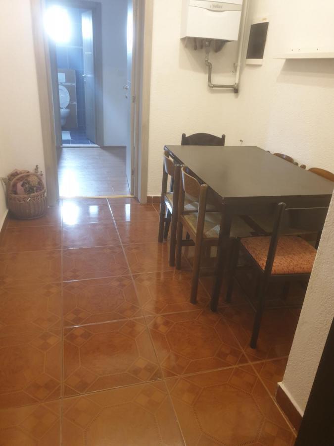 Tebi I Meni Apartamento Zagreb Exterior foto