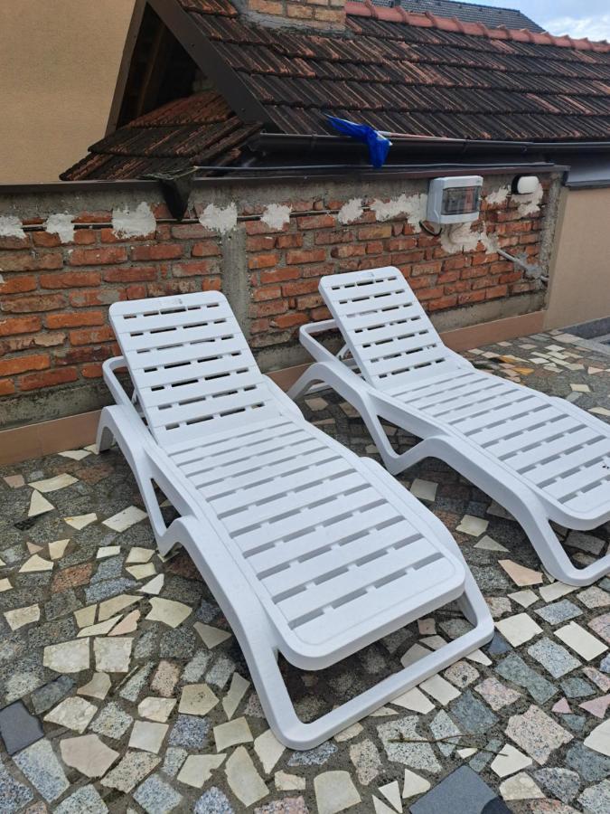 Tebi I Meni Apartamento Zagreb Exterior foto